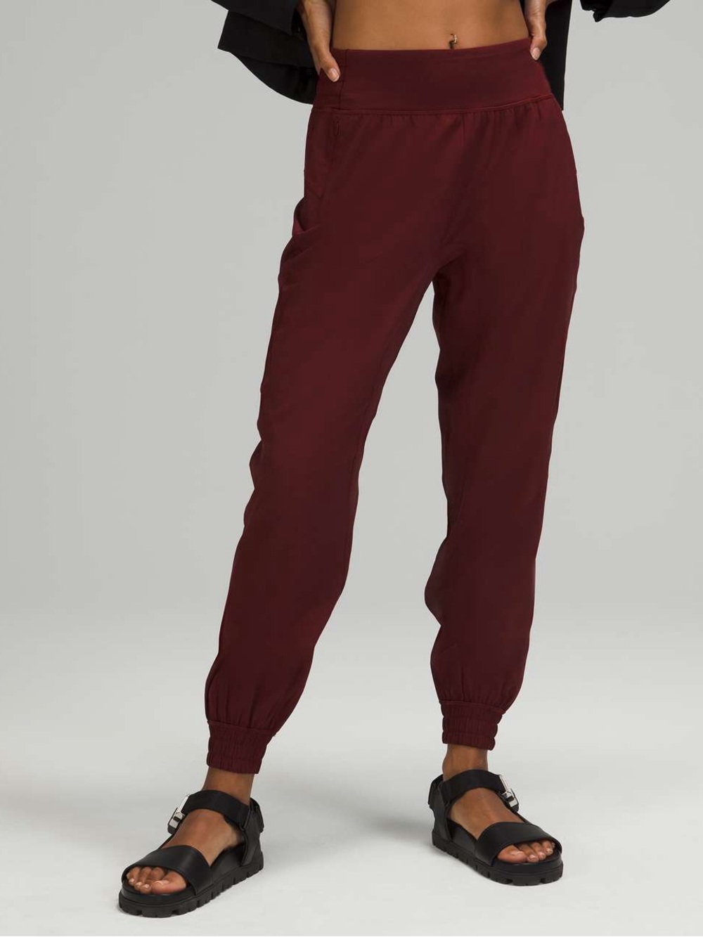 LULULEMON Sun Setter Jogger